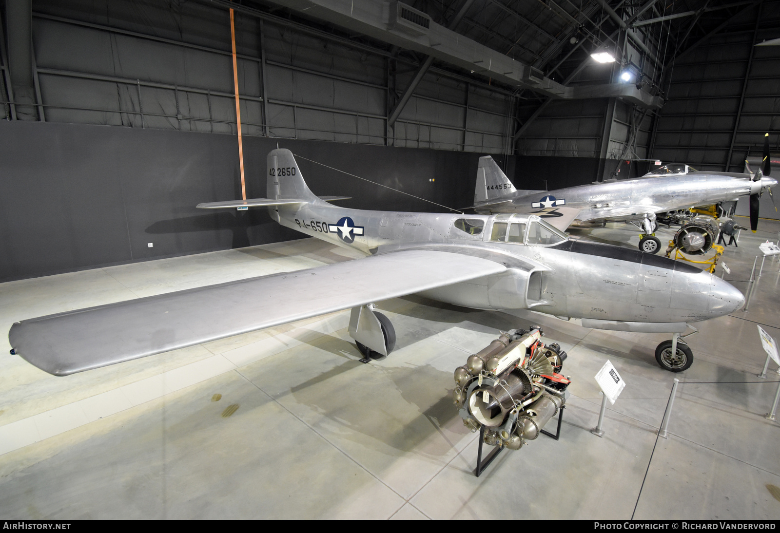 Aircraft Photo of 44-22650 / 422650 | Bell P-59B Airacomet | USA - Air Force | AirHistory.net #829773