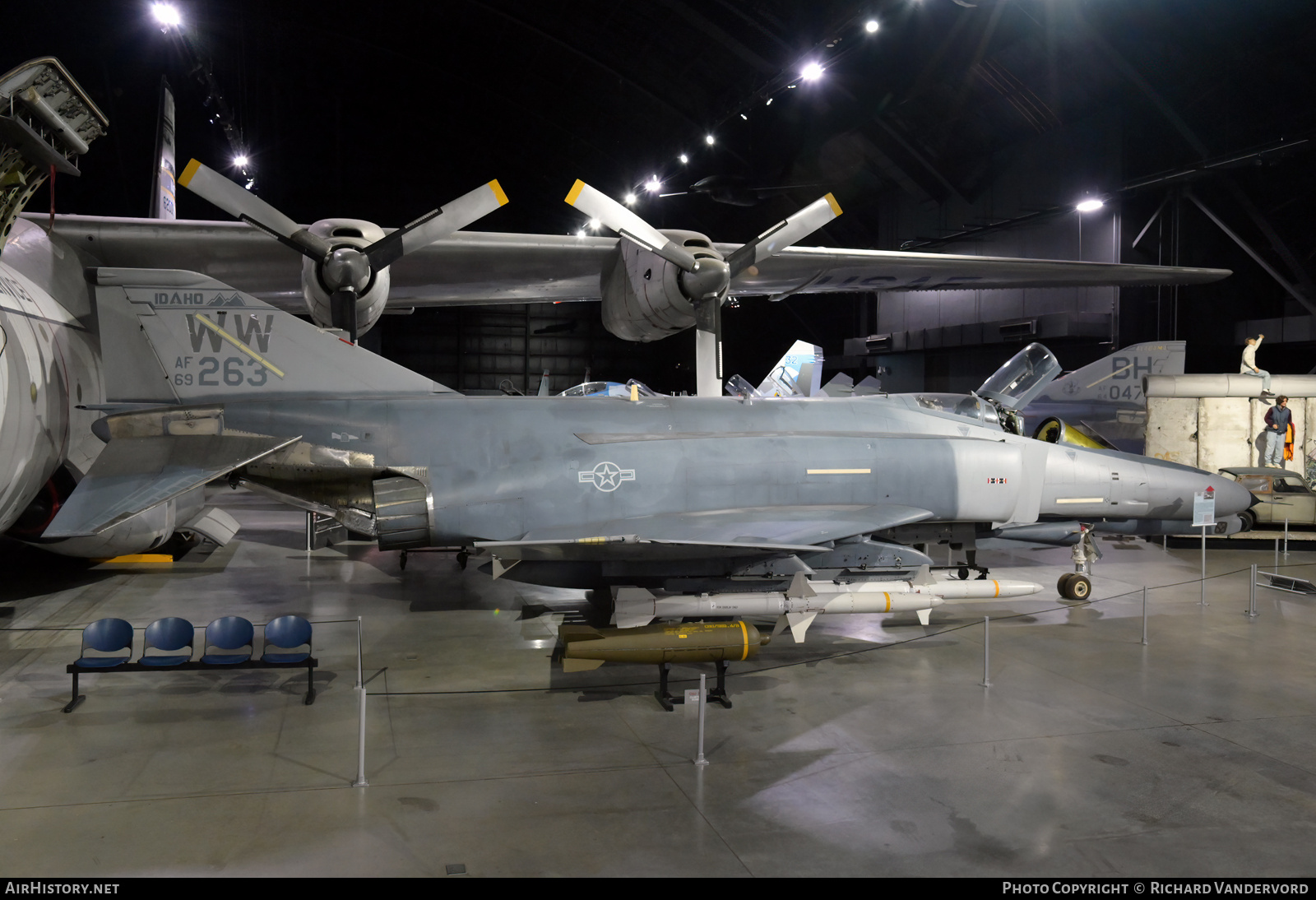 Aircraft Photo of 69-7263 / AF69-263 | McDonnell Douglas F-4G Phantom II | USA - Air Force | AirHistory.net #829777