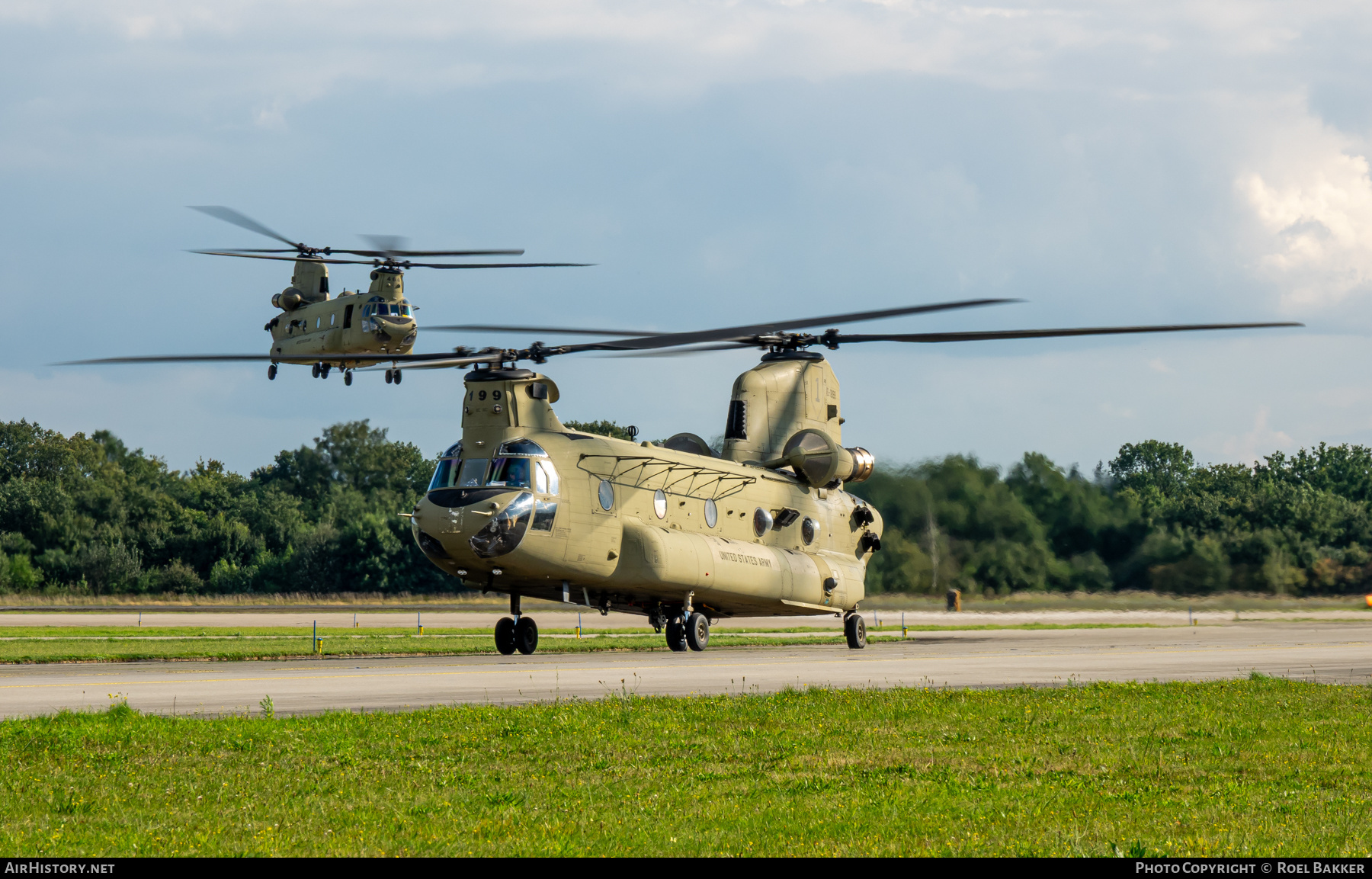 Aircraft Photo of 16-8199 / 16-08199 | Boeing CH-47F Chinook (414) | USA - Army | AirHistory.net #829857