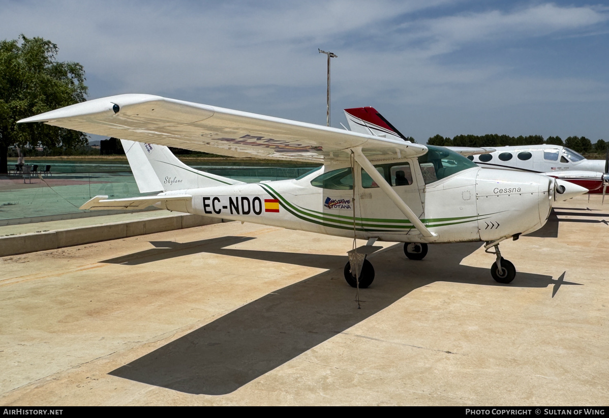 Aircraft Photo of EC-NDO | Cessna 182K Skylane | Skydive Totana | AirHistory.net #829882