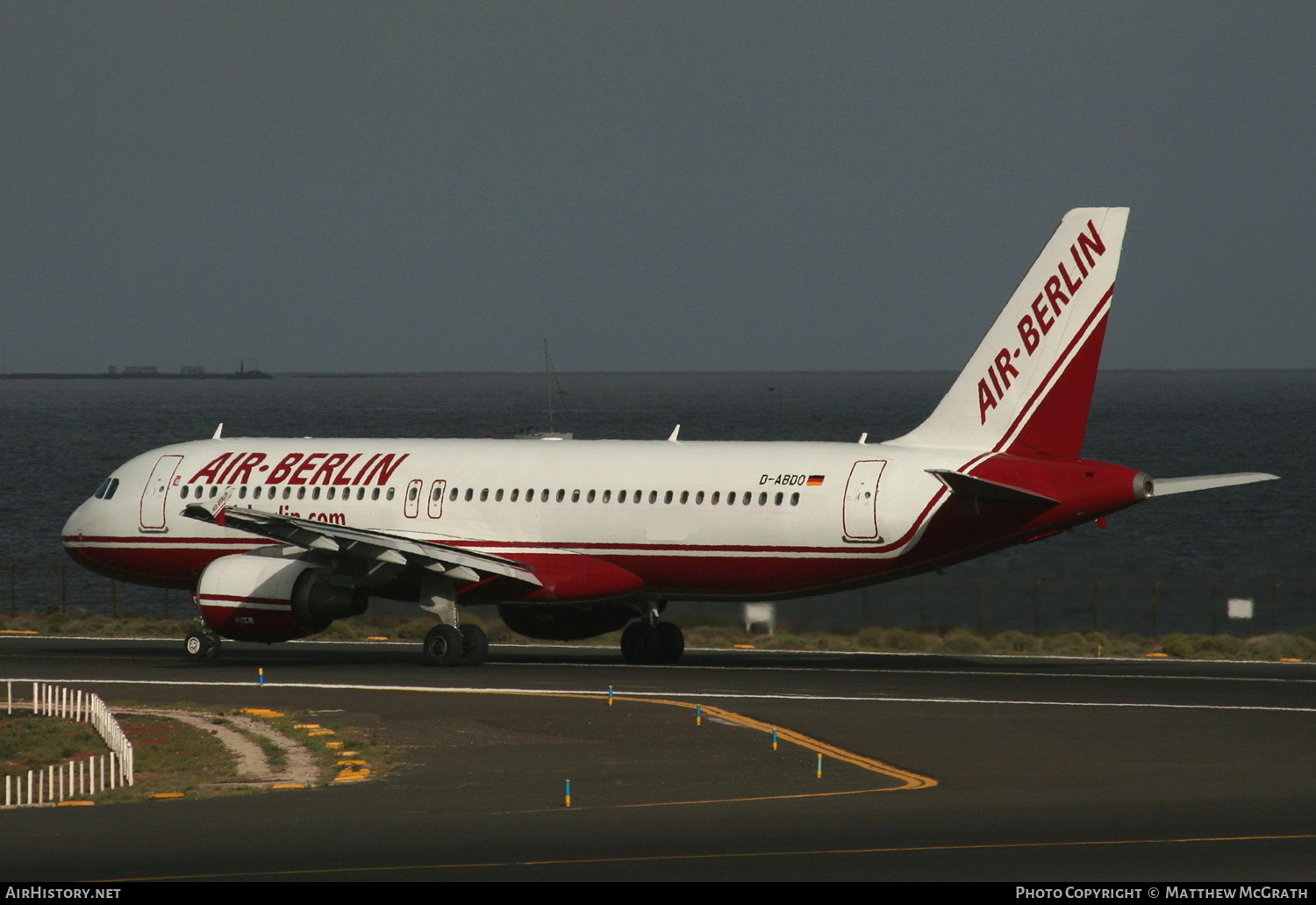 Aircraft Photo of D-ABDO | Airbus A320-214 | Air Berlin | AirHistory.net #829960