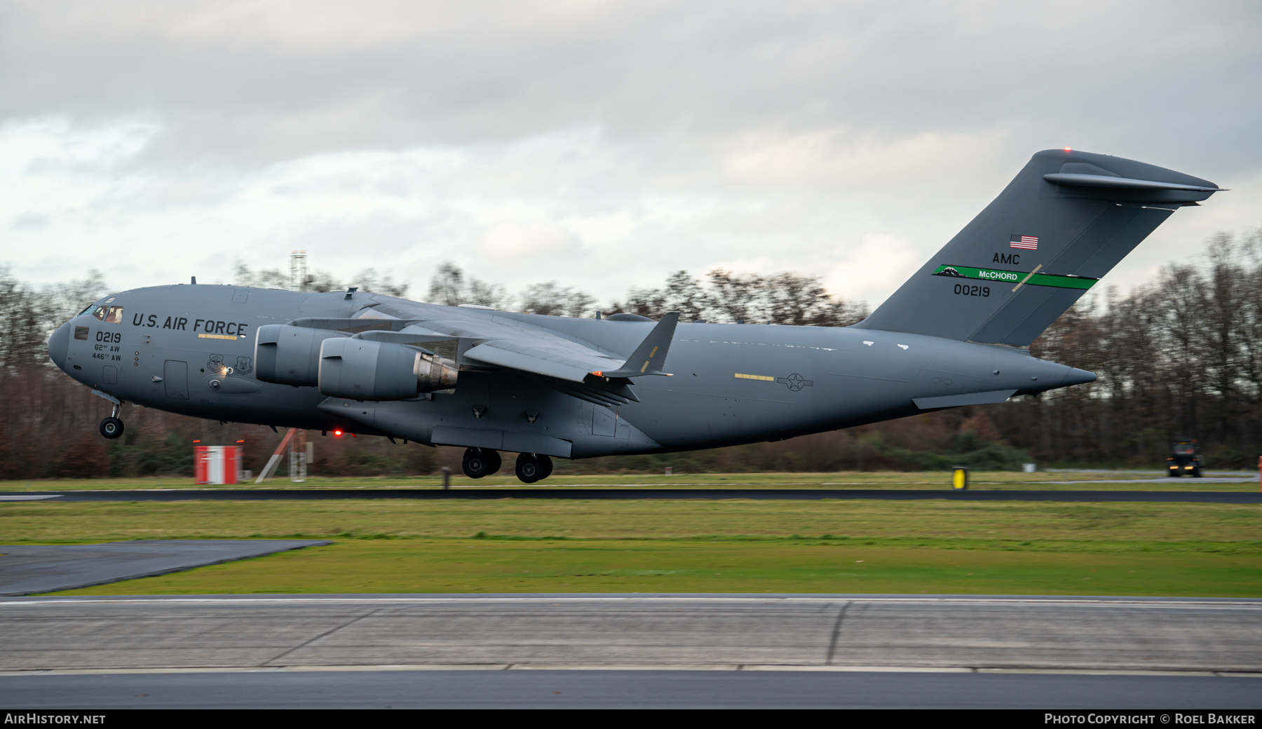Aircraft Photo of 10-0219 / 00219 | Boeing C-17A Globemaster III | USA - Air Force | AirHistory.net #830048