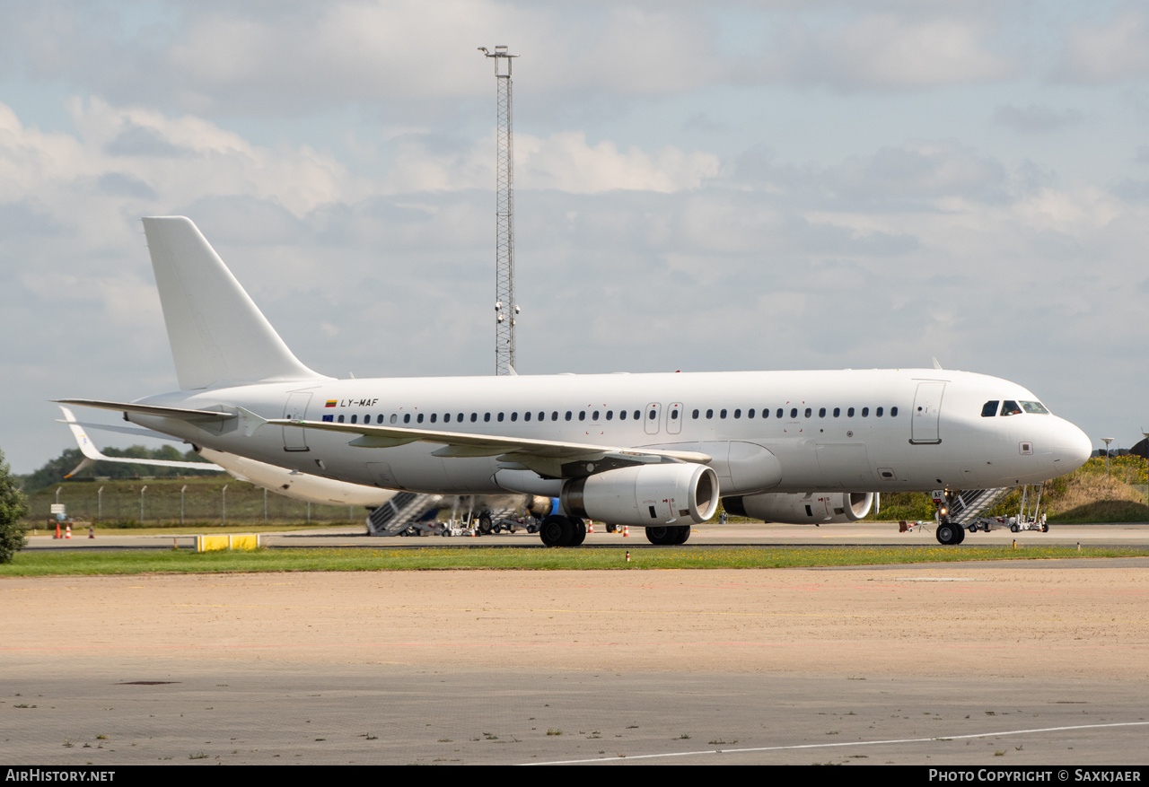 Aircraft Photo of LY-MAF | Airbus A320-232 | AirHistory.net #830123