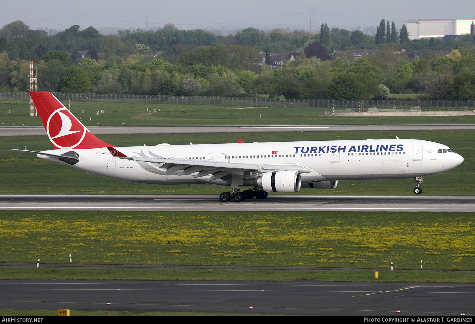 Aircraft Photo of TC-JNT | Airbus A330-303 | Turkish Airlines | AirHistory.net #830146
