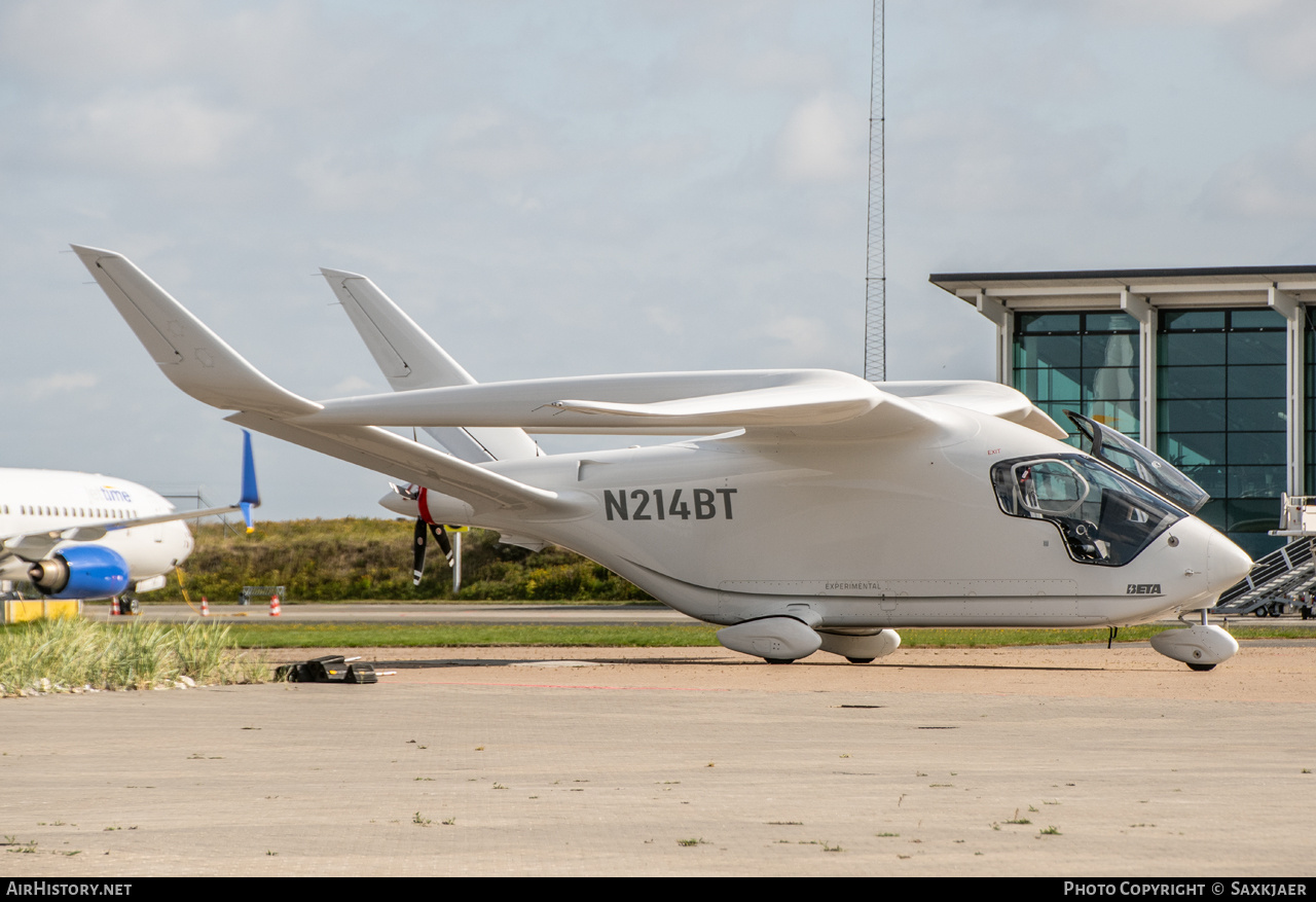 Aircraft Photo of N214BT | Beta Alia CX300 | AirHistory.net #830229