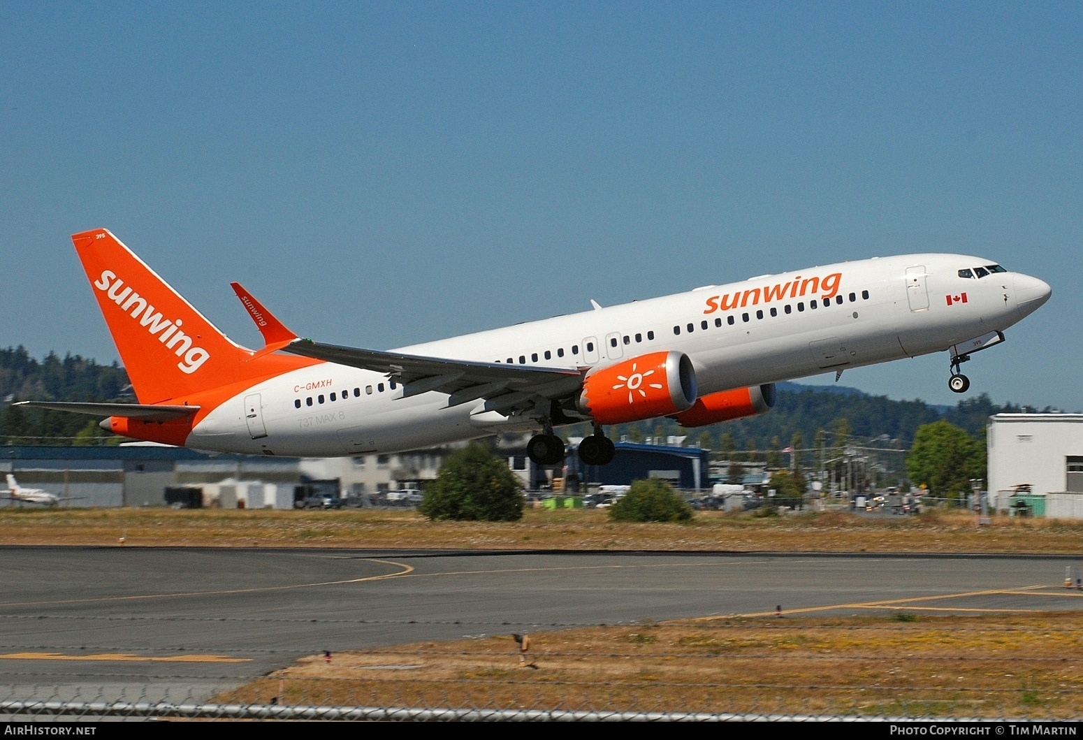 Aircraft Photo of C-GMXH | Boeing 737-8 Max 8 | Sunwing Airlines | AirHistory.net #830272