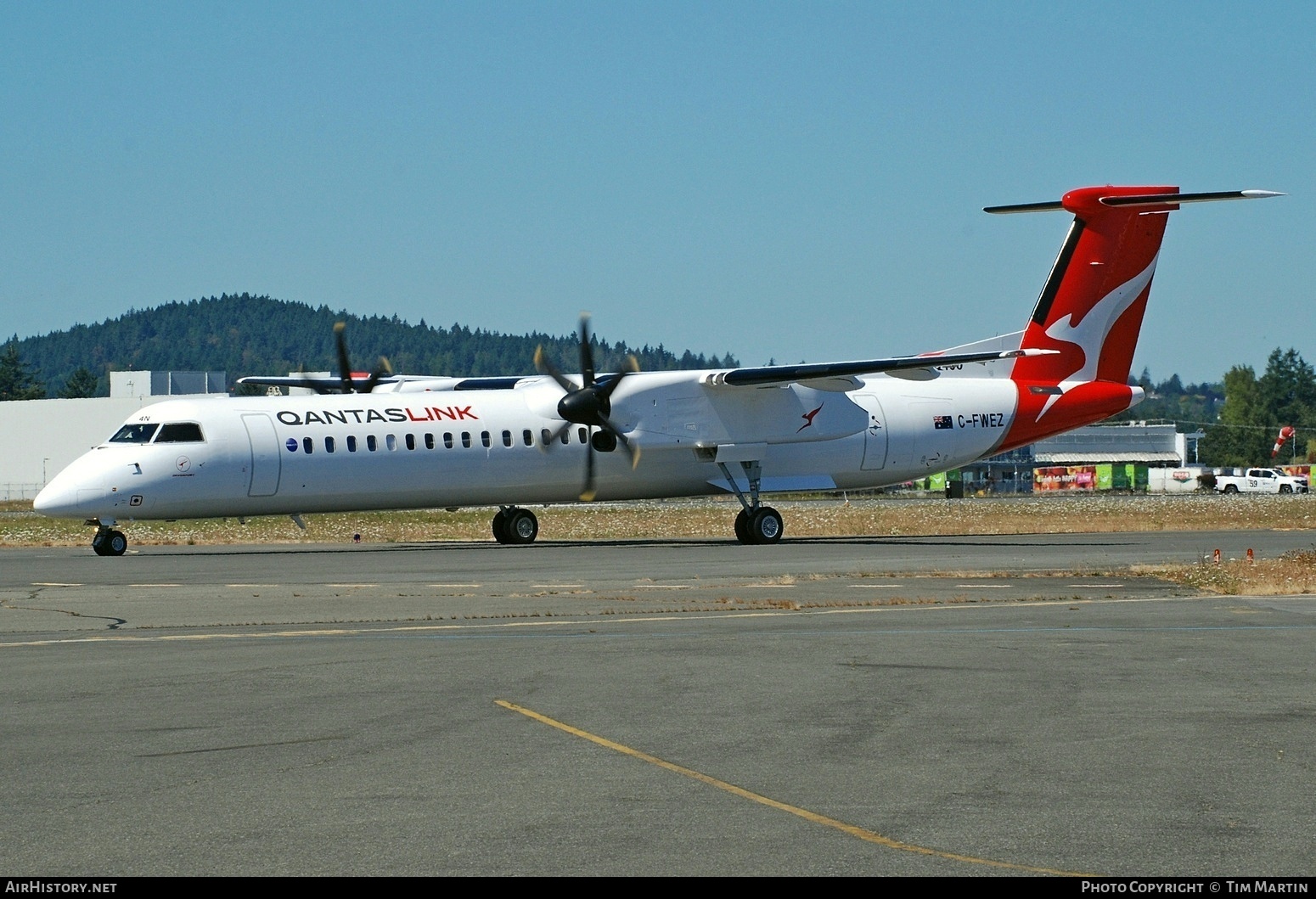 Aircraft Photo of C-FWEZ / VH-84N | Bombardier DHC-8-402 Dash 8 | QantasLink | AirHistory.net #830278
