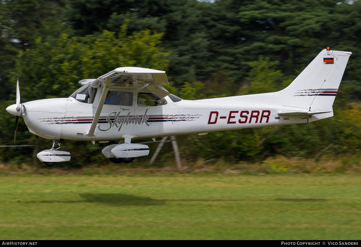Aircraft Photo of D-ESRR | Cessna 172R Skyhawk | AirHistory.net #830288