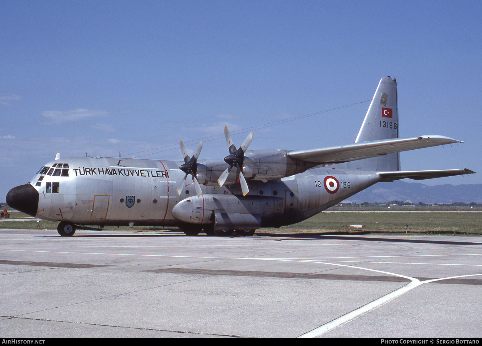 Aircraft Photo of 63-13186 / 12-186 | Lockheed C-130E Hercules (L-382) | Turkey - Air Force | AirHistory.net #830337