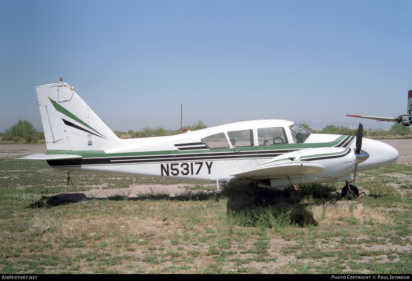 Aircraft Photo of N5317Y | Piper PA-23-250 Aztec B | AirHistory.net #830356