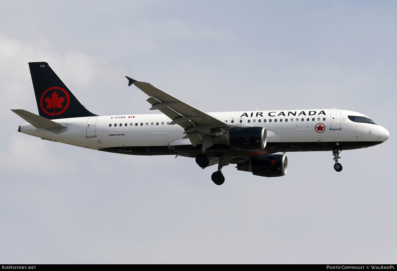 Aircraft Photo of C-FCQX | Airbus A320-214 | Air Canada | AirHistory.net #830398
