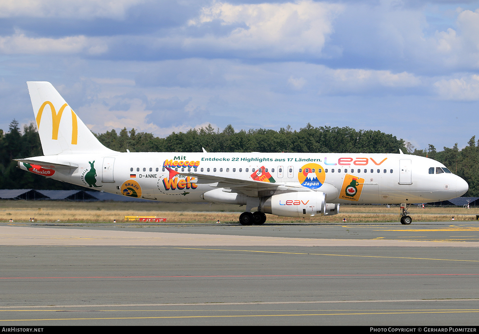 Aircraft Photo of D-ANNE | Airbus A320-232 | Leav Aviation | AirHistory.net #830428