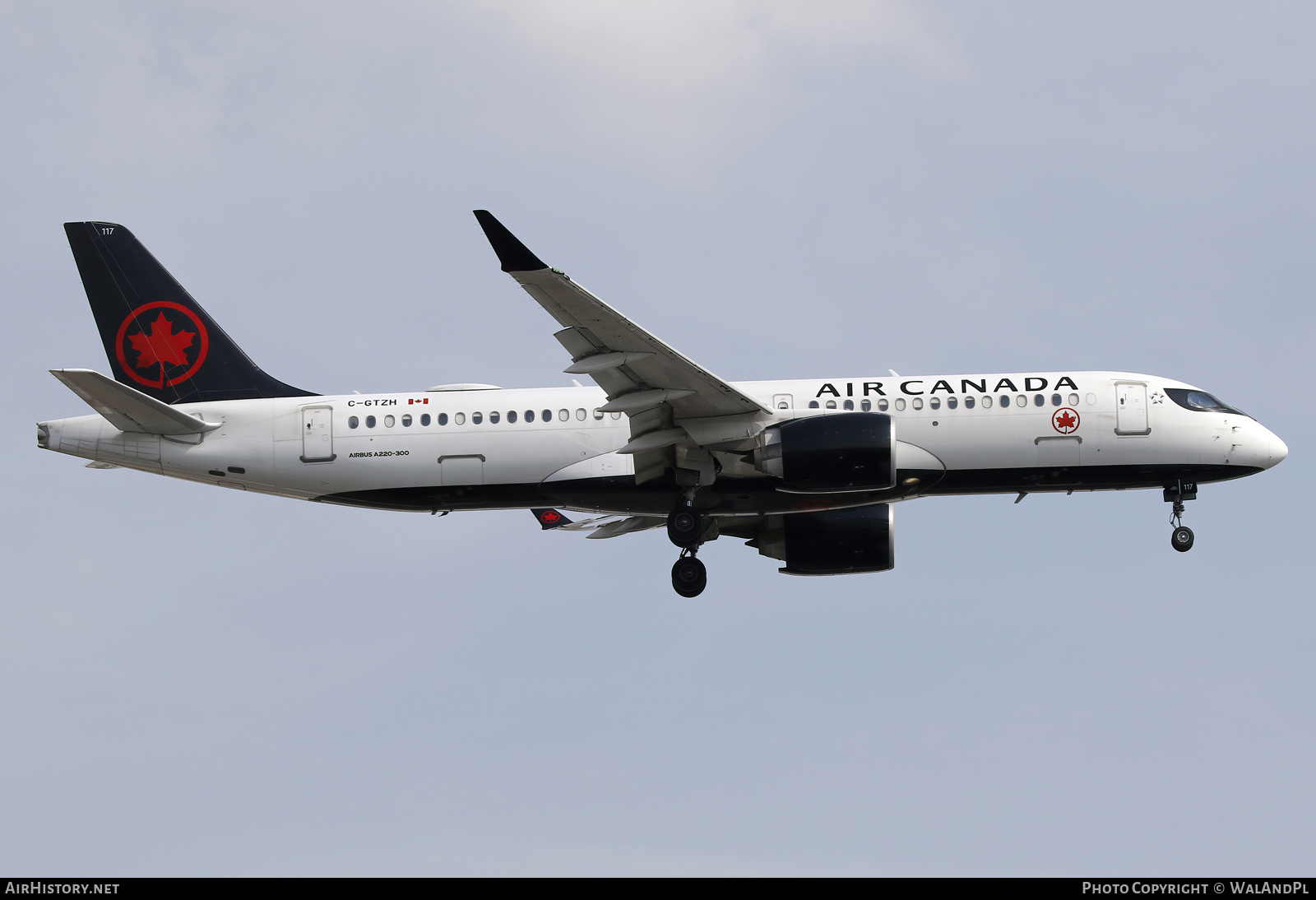 Aircraft Photo of C-GTZH | Airbus A220-371 (BD-500-1A11) | Air Canada | AirHistory.net #830441