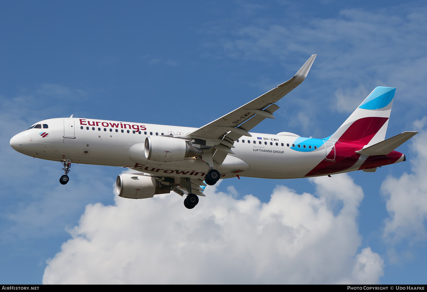 Aircraft Photo of 9H-EWH | Airbus A320-214 | Eurowings | AirHistory.net #830466