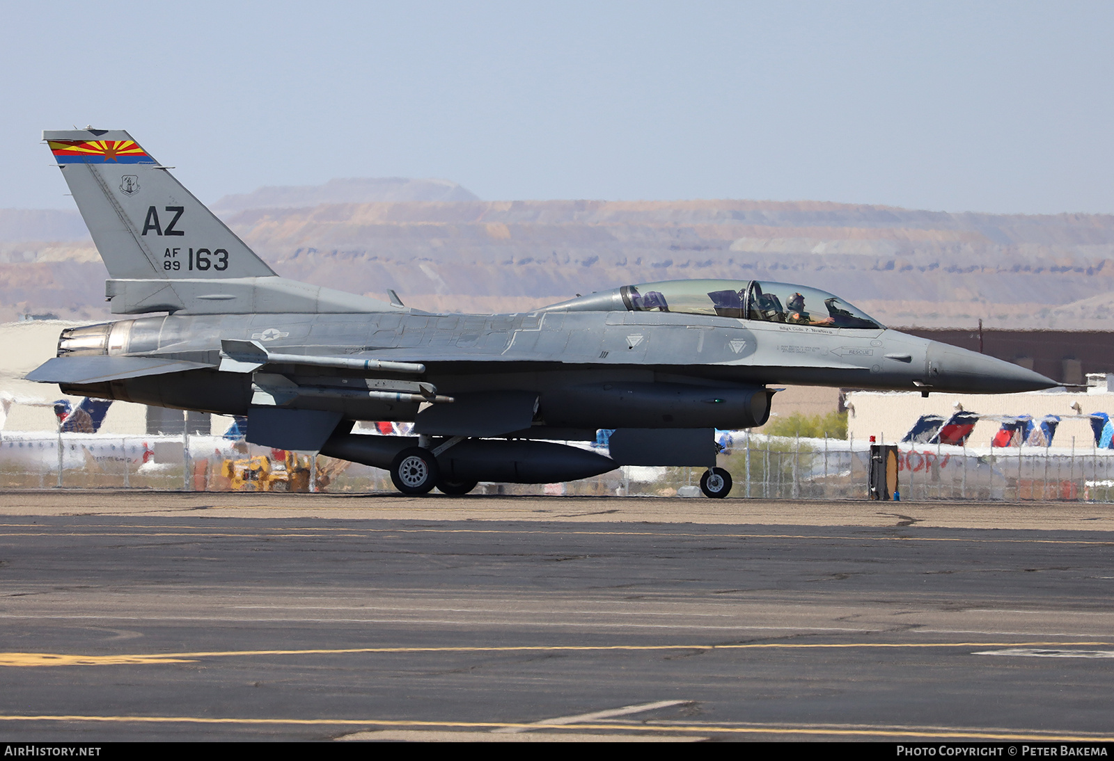 Aircraft Photo of 89-2163 / AF89-163 | General Dynamics F-16DM Fighting Falcon | USA - Air Force | AirHistory.net #830476