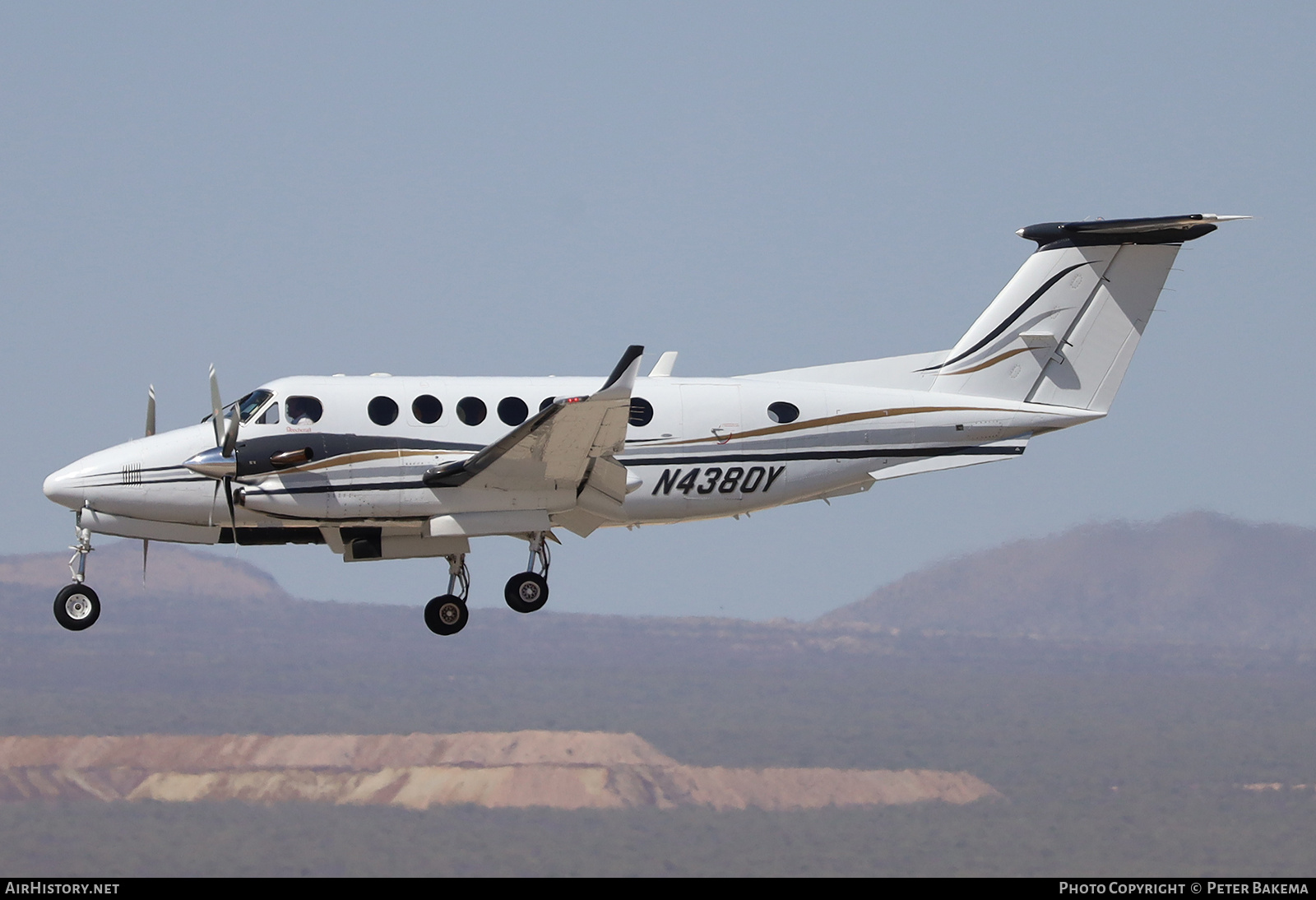 Aircraft Photo of N4380Y | Beechcraft B300 King Air 350 | AirHistory.net #830487