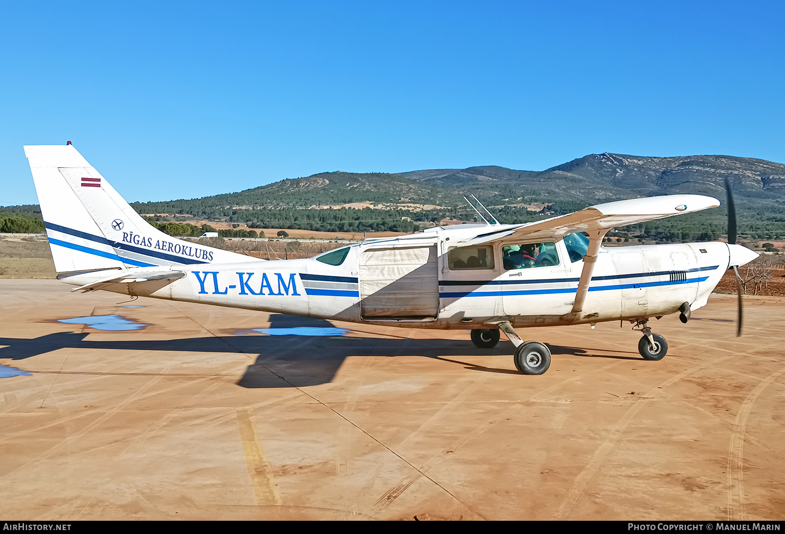 Aircraft Photo of YL-KAM | Cessna T207A/Soloy Turbine 207 | Rigas Aeroklubs | AirHistory.net #830660