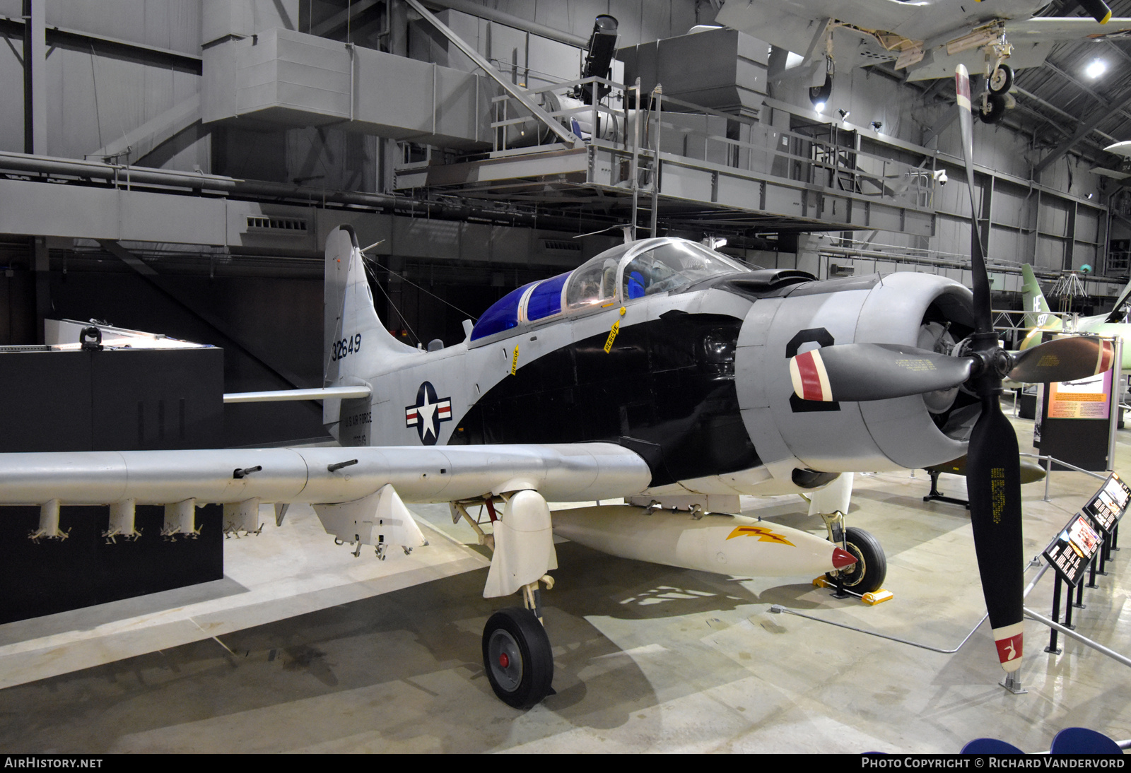 Aircraft Photo of 52-132649 / 132649 | Douglas A-1E Skyraider | USA - Air Force | AirHistory.net #830711