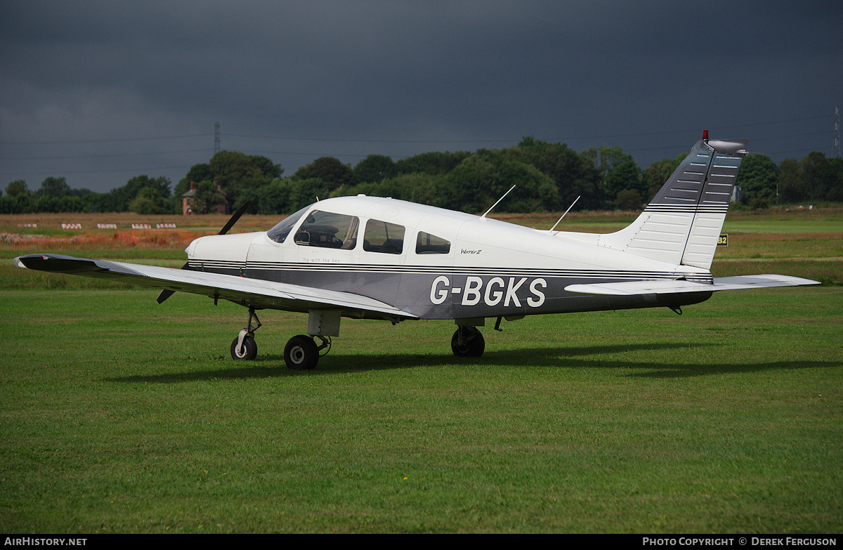 Aircraft Photo of G-BGKS | Piper PA-28-161 Cherokee Warrior II | AirHistory.net #830736