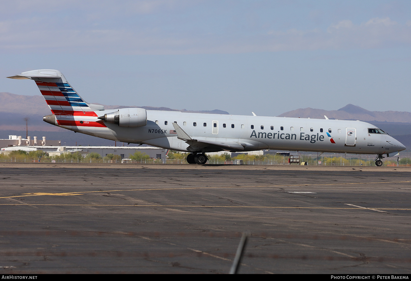 Aircraft Photo of N706SK | Bombardier CRJ-701ER (CL-600-2C10) | American Eagle | AirHistory.net #830746