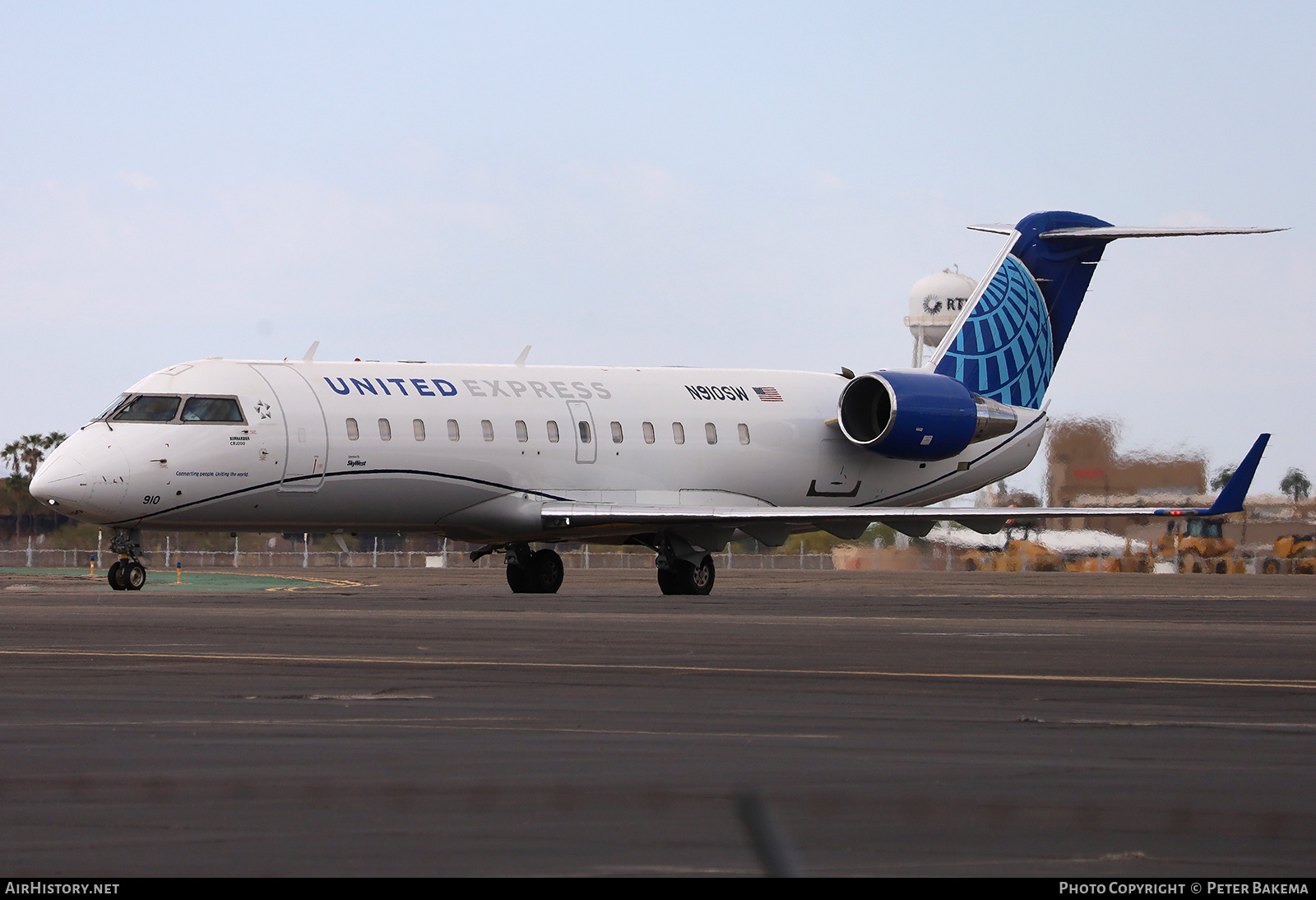 Aircraft Photo of N910SW | Bombardier CRJ-200LR (CL-600-2B19) | United Express | AirHistory.net #830776
