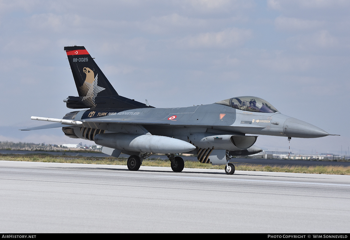 Aircraft Photo of 88-0025 | General Dynamics F-16C Barak | Turkey - Air Force | AirHistory.net #830840