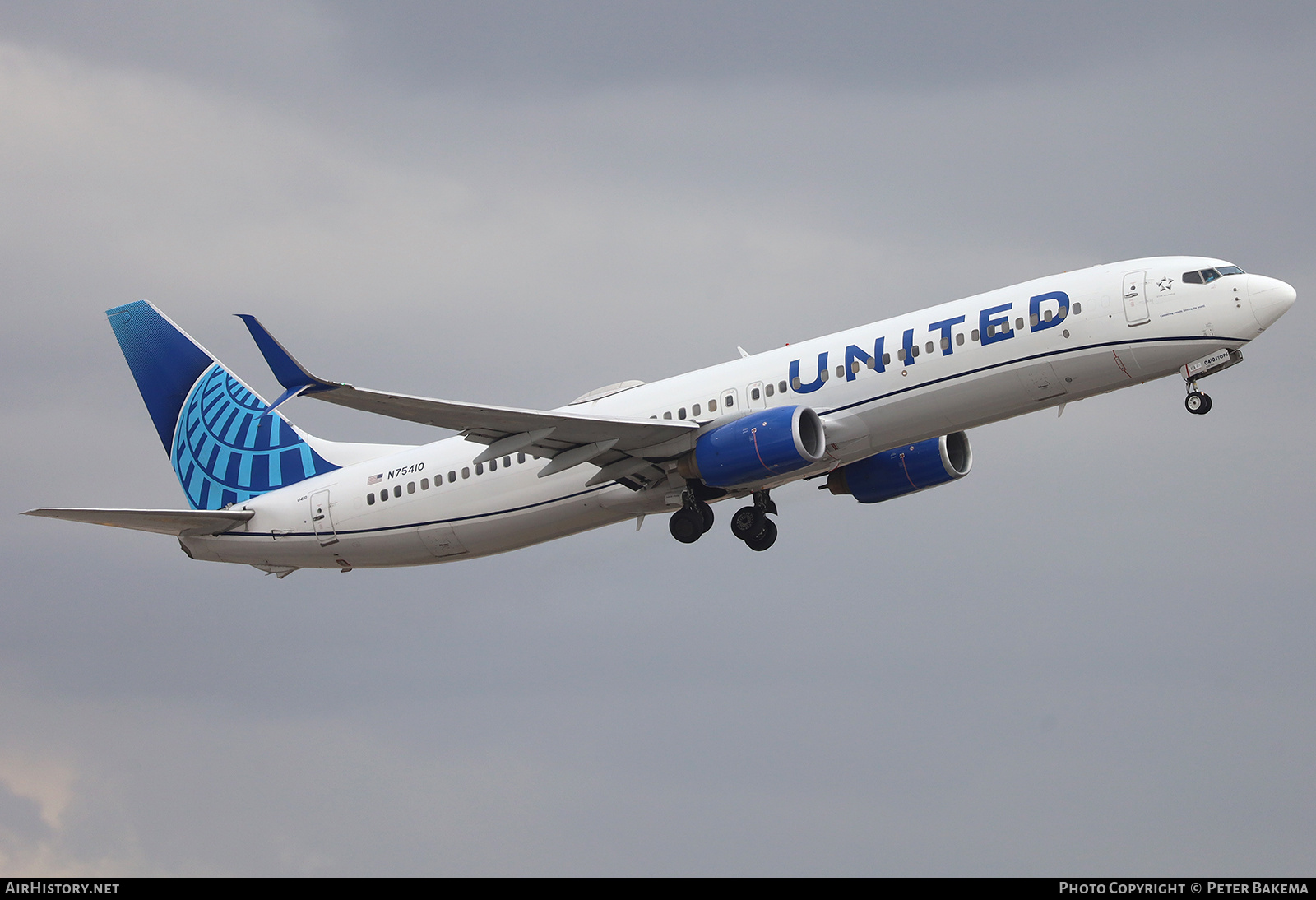 Aircraft Photo of N75410 | Boeing 737-924 | United Airlines | AirHistory.net #830846