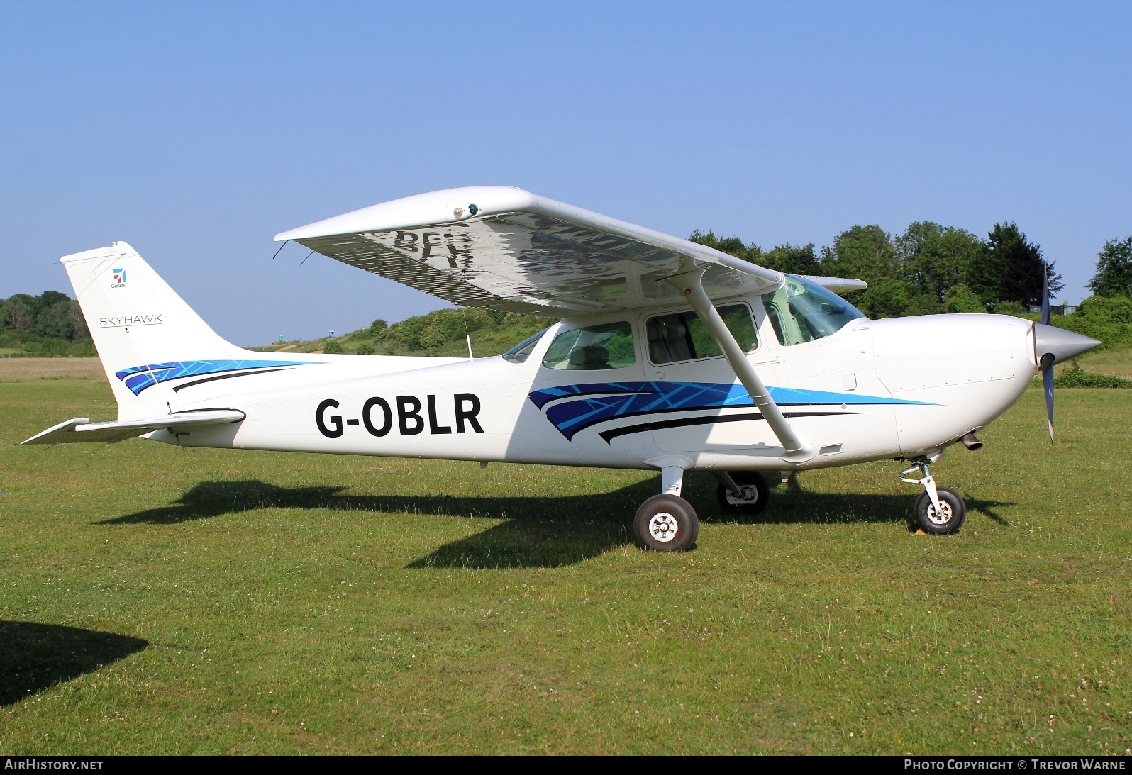 Aircraft Photo of G-OBLR | Cessna R172K Hawk XP | AirHistory.net #830854