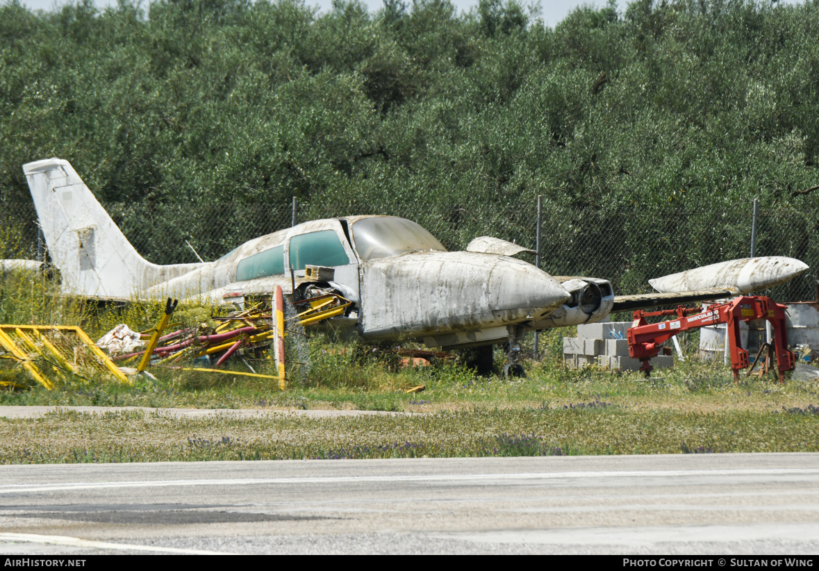Aircraft Photo of EC-CXB | Cessna 310R II | AirHistory.net #830924