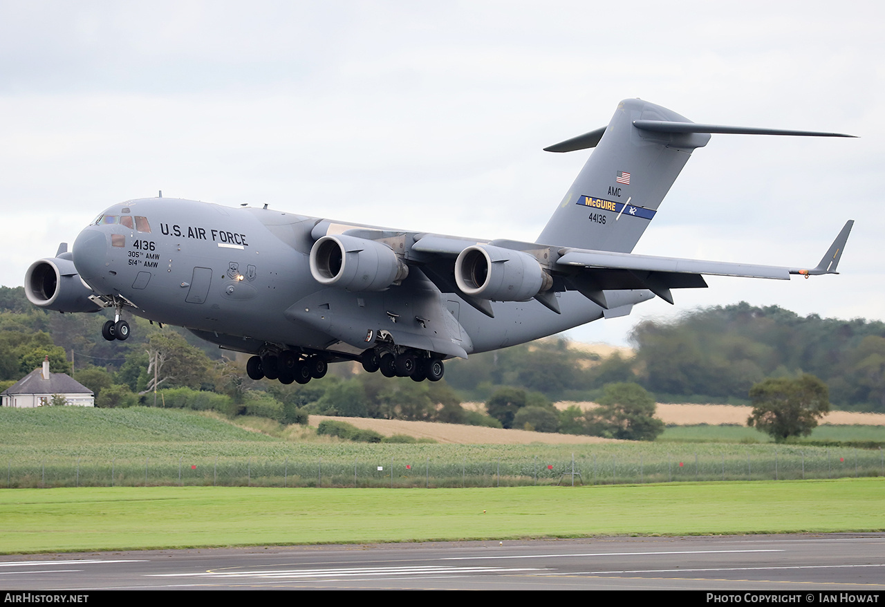 Aircraft Photo of 04-4136 / 44136 | Boeing C-17A Globemaster III | USA - Air Force | AirHistory.net #831087