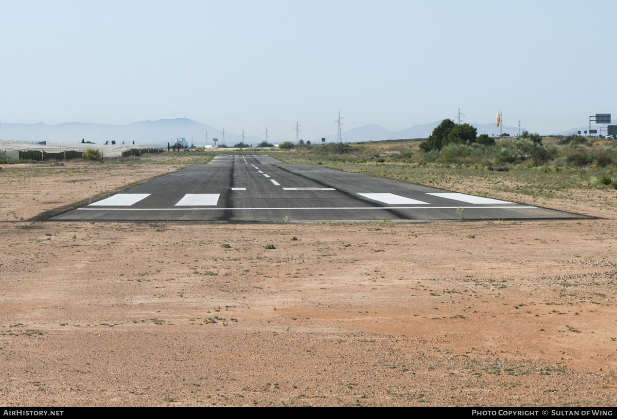 Airport photo of Los Martinez del Puerto (LEMP) in Spain | AirHistory.net #831104