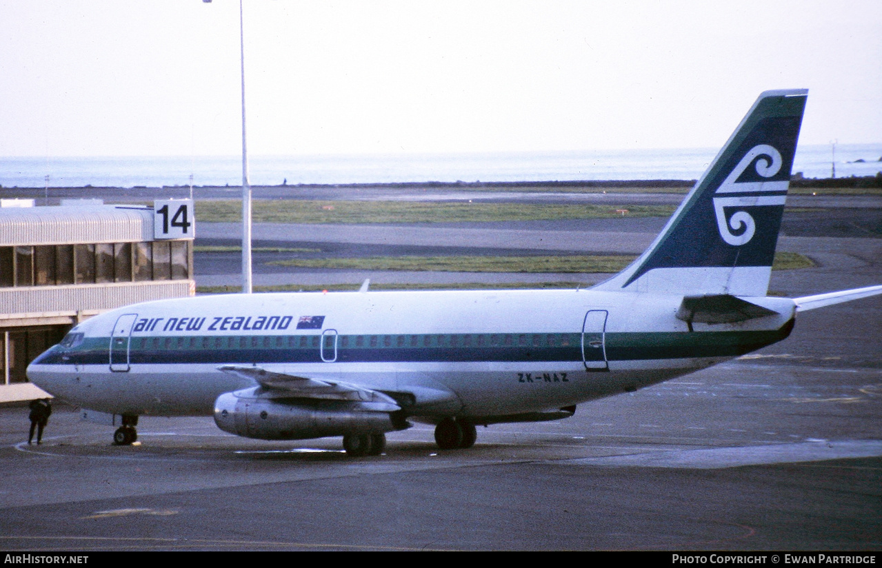 Aircraft Photo of ZK-NAZ | Boeing 737-219 | Air New Zealand | AirHistory.net #831261