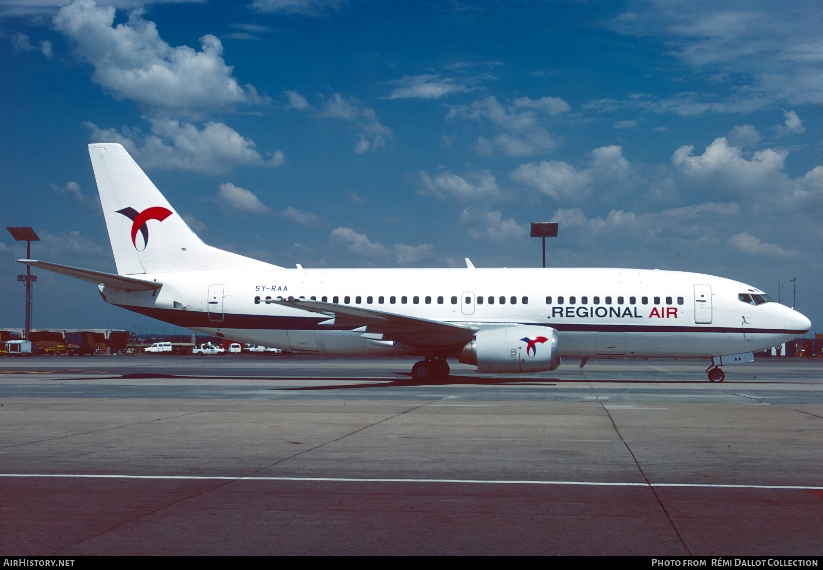 Aircraft Photo of 5Y-RAA | Boeing 737-33A | Regional Air | AirHistory.net #831317