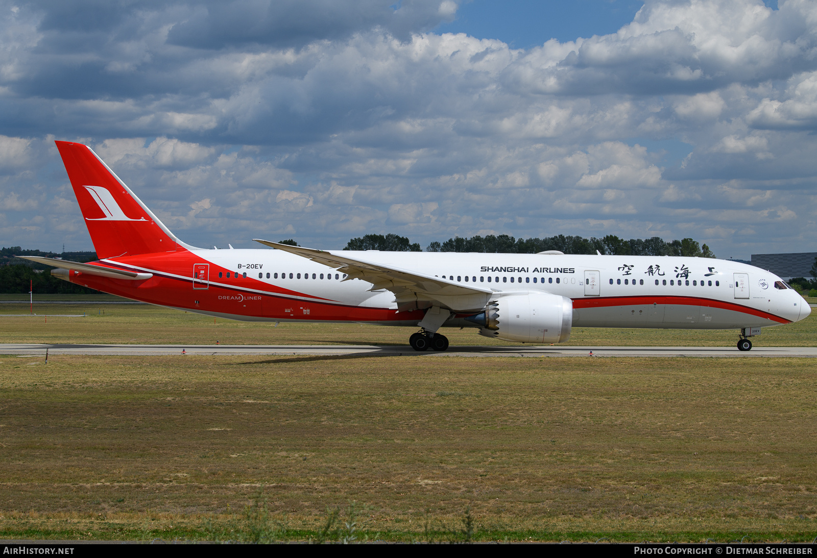 Aircraft Photo of B-20EV | Boeing 787-9 Dreamliner | Shanghai Airlines | AirHistory.net #831324
