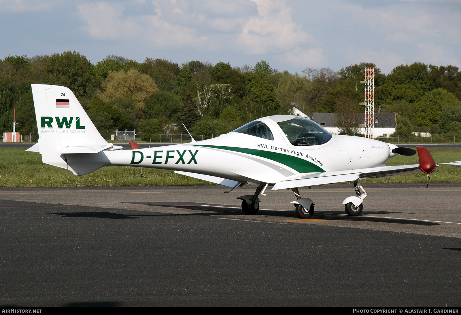 Aircraft Photo of D-EFXX | Aquila AT01 A210 | RWL German Flight Academy | AirHistory.net #831337
