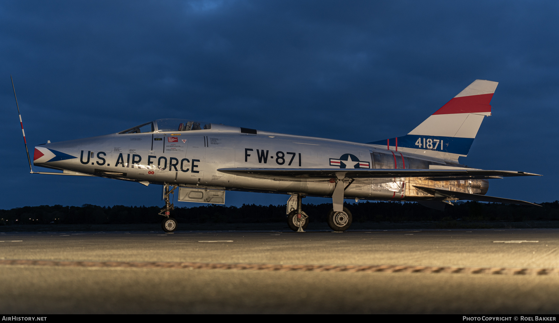 Aircraft Photo of 54-1871 / 41871 | North American F-100D Super Sabre | USA - Air Force | AirHistory.net #831370