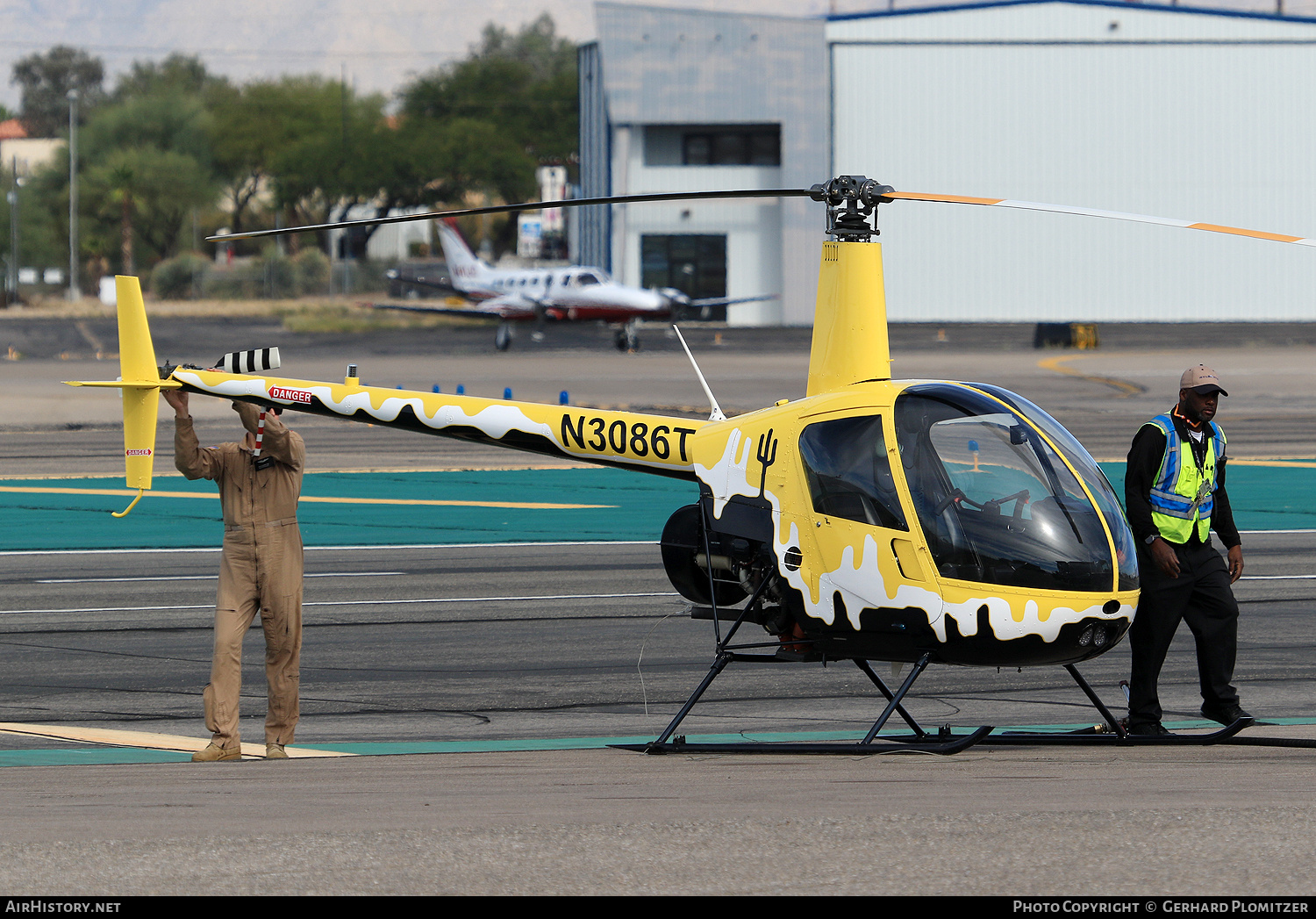 Aircraft Photo of N3086T | Robinson R-22 Beta | AirHistory.net #831382