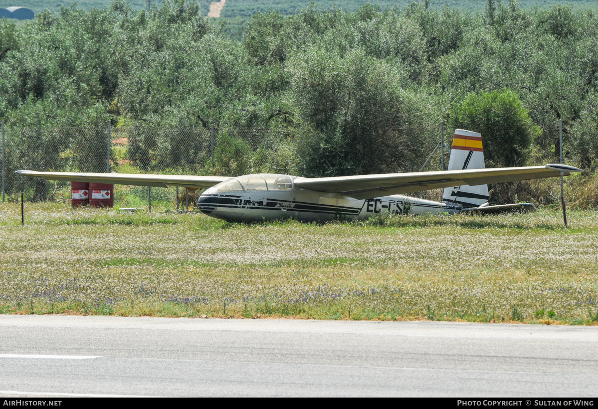 Aircraft Photo of EC-CSR | Let L-13 Blanik | AirHistory.net #831430