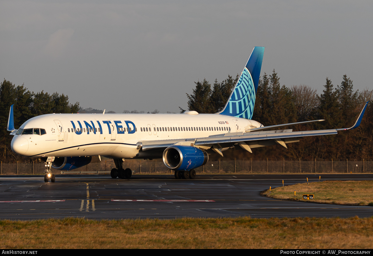 Aircraft Photo of N12109 | Boeing 757-224 | United Airlines | AirHistory.net #831445
