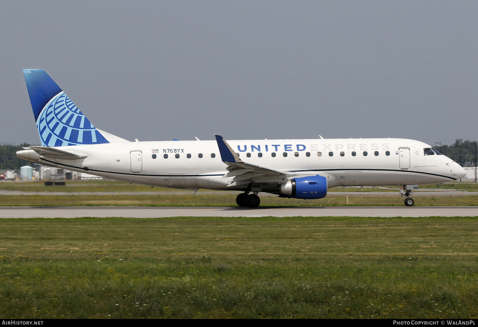Aircraft Photo of N768YX | Embraer 175LR (ERJ-170-200LR) | United Express | AirHistory.net #831576