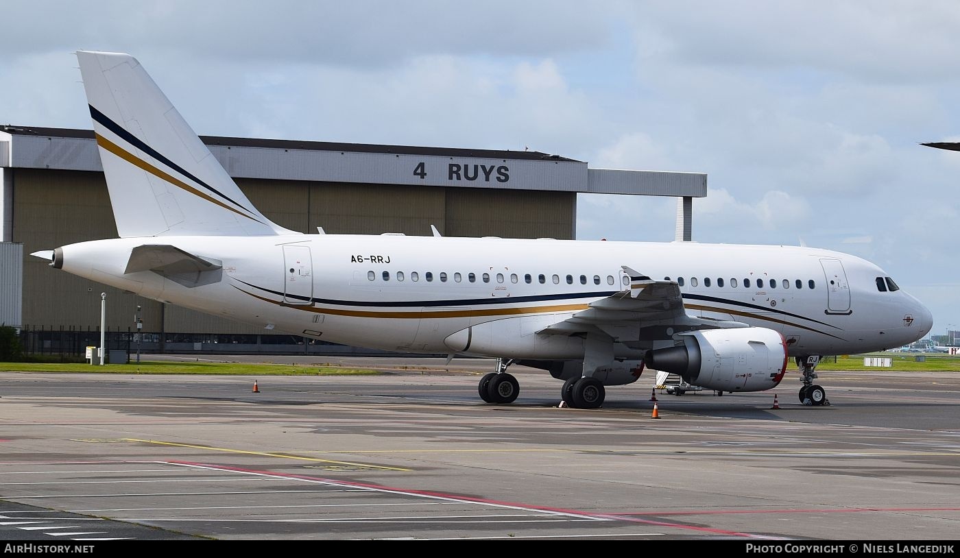 Aircraft Photo of A6-RRJ | Airbus ACJ319 (A319-115/CJ) | AirHistory.net #831584