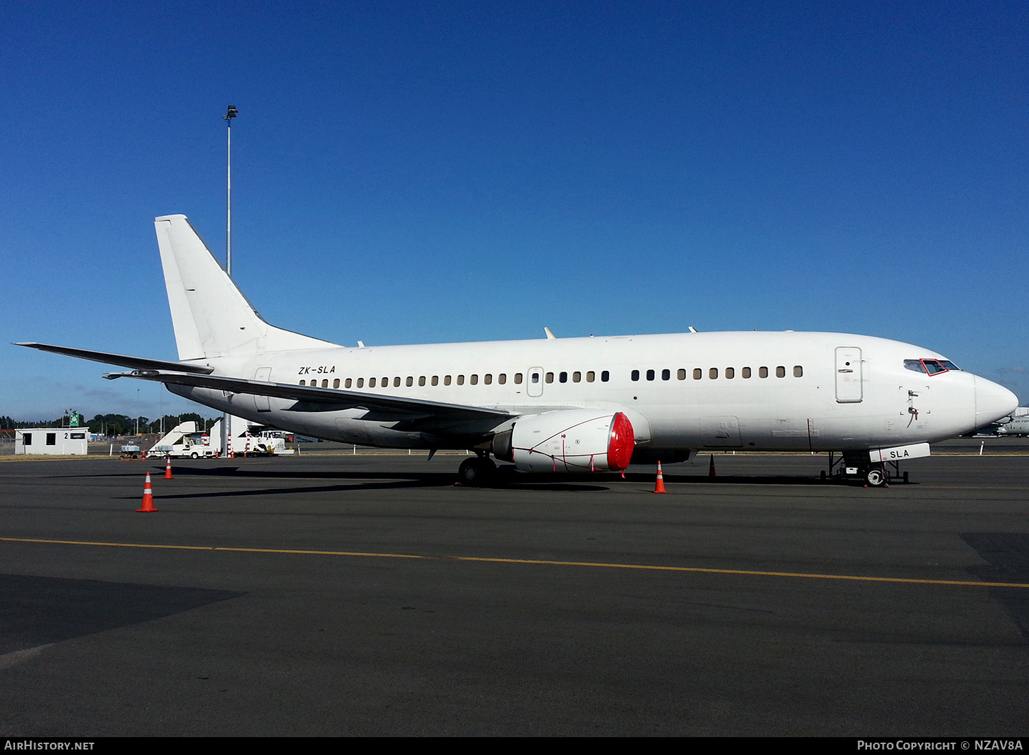 Aircraft Photo of ZK-SLA | Boeing 737-377 | AirHistory.net #831604