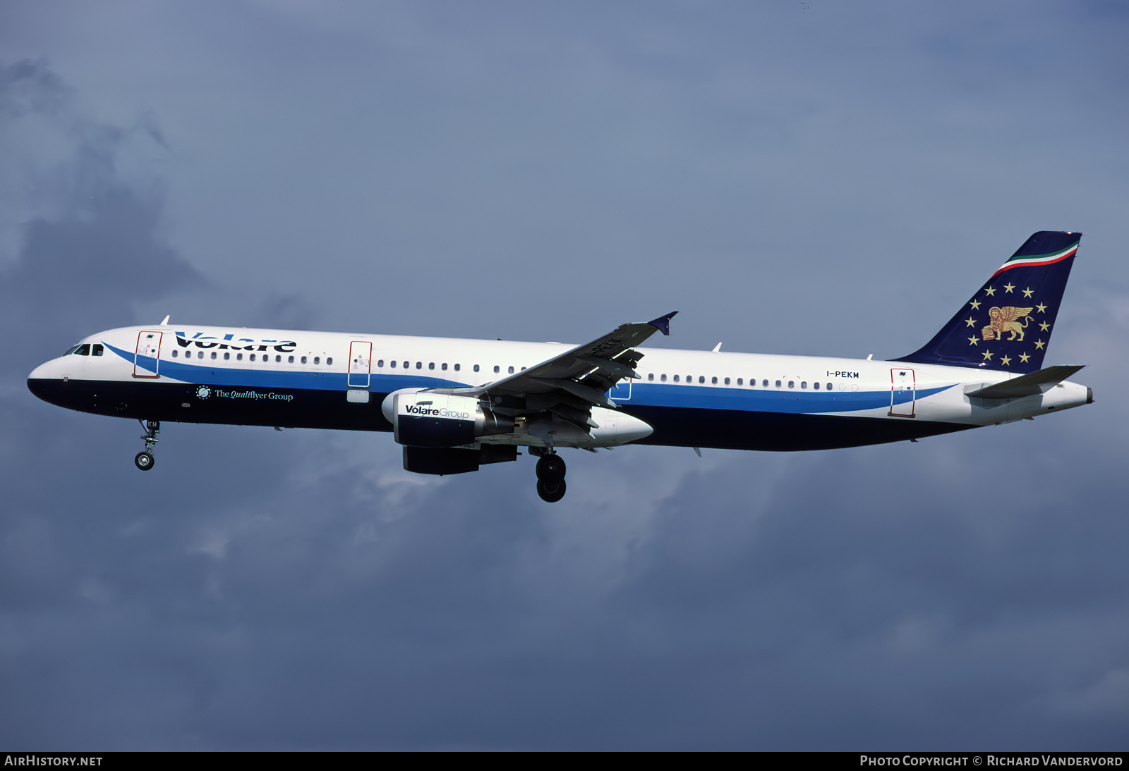 Aircraft Photo of I-PEKM | Airbus A321-211 | Volare Airlines | AirHistory.net #831615