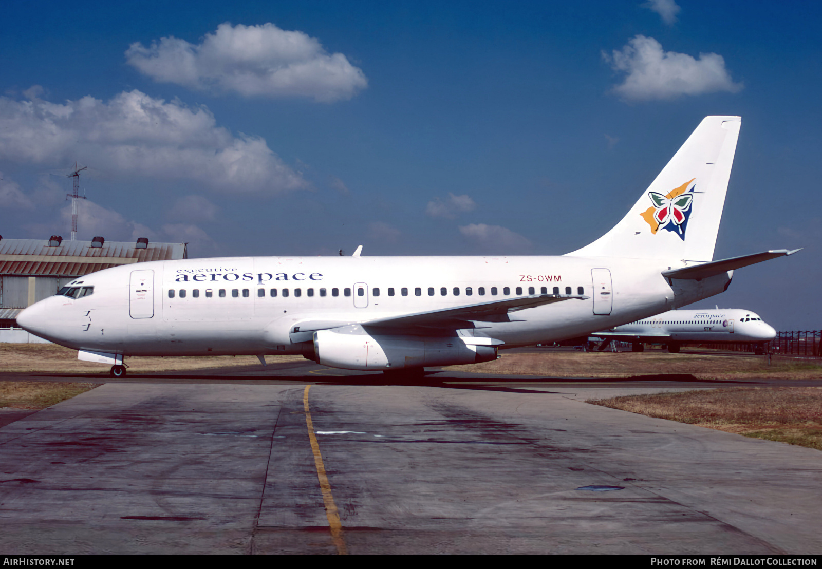 Aircraft Photo of ZS-OWM | Boeing 737-2R8C/Adv | Executive Aerospace | AirHistory.net #831622