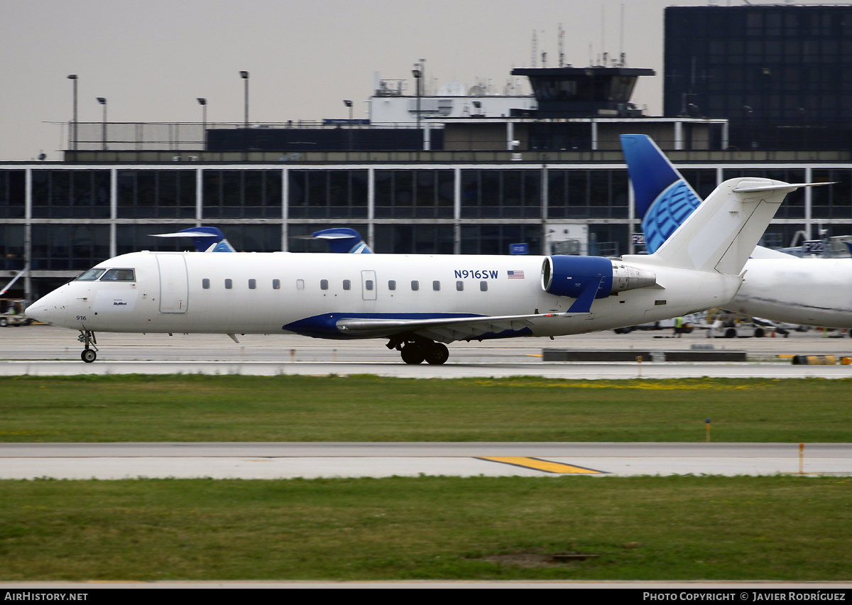 Aircraft Photo of N916SW | Bombardier CRJ-200ER (CL-600-2B19) | AirHistory.net #831633