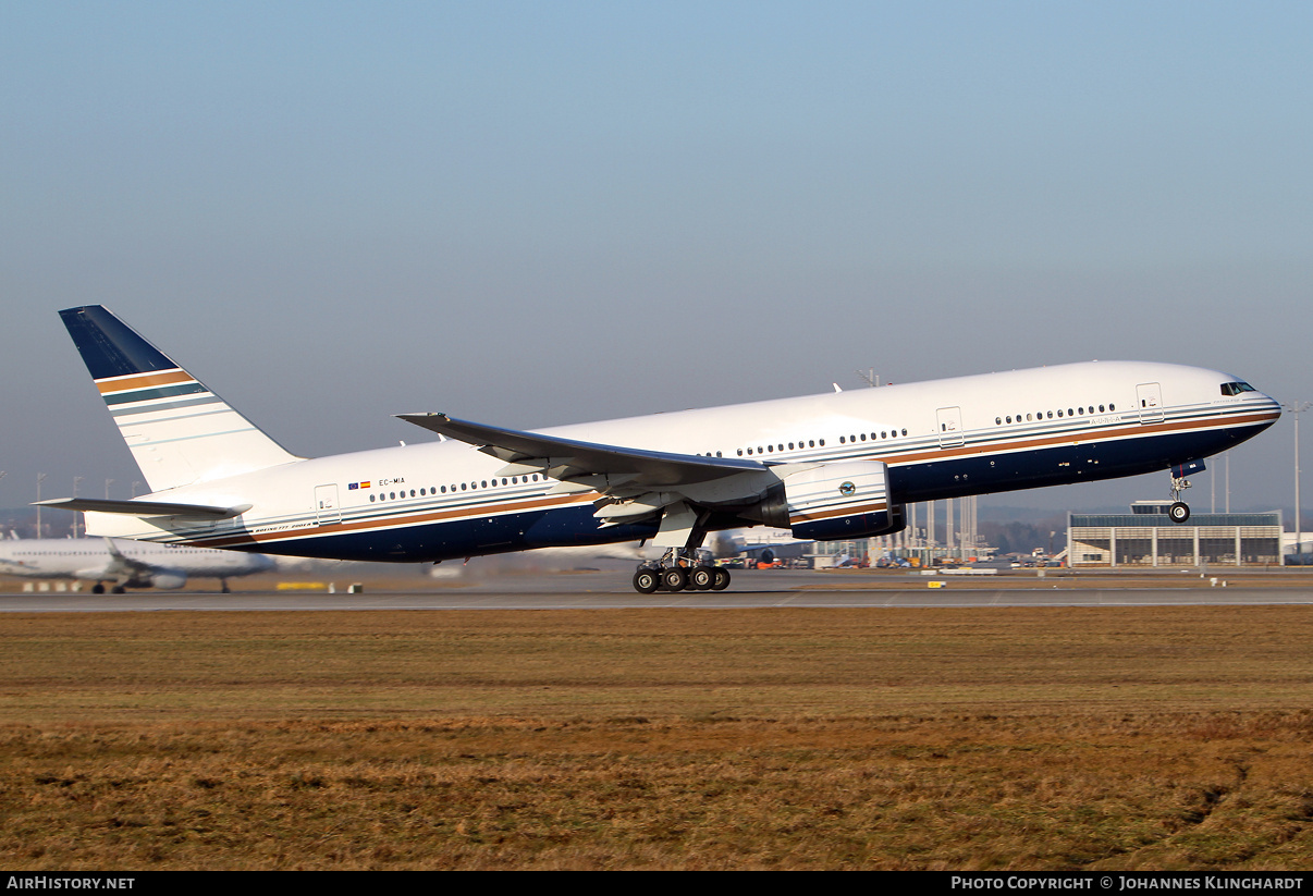 Aircraft Photo of EC-MIA | Boeing 777-28E/ER | Privilege Style | AirHistory.net #831735