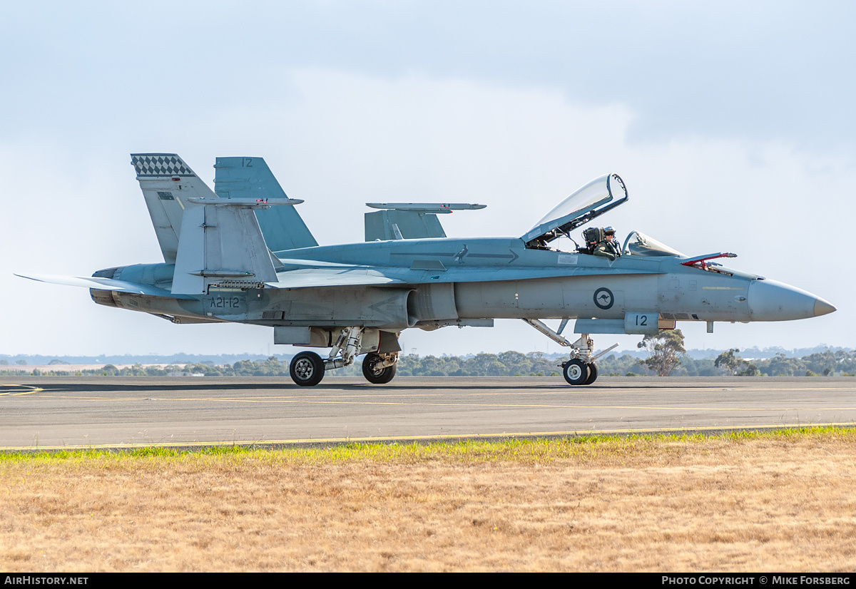 Aircraft Photo of A21-12 | McDonnell Douglas F/A-18A Hornet | Australia - Air Force | AirHistory.net #831767