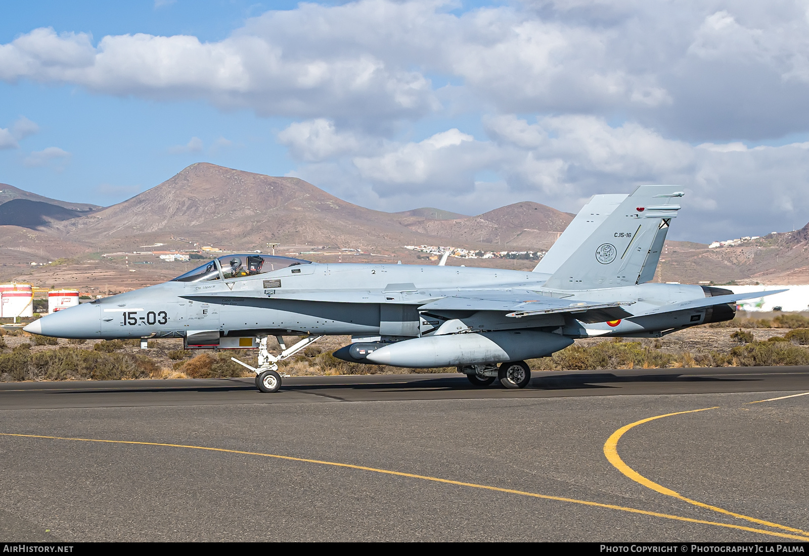 Aircraft Photo of C15-16 | McDonnell Douglas EF-18M Hornet | Spain - Air Force | AirHistory.net #831865