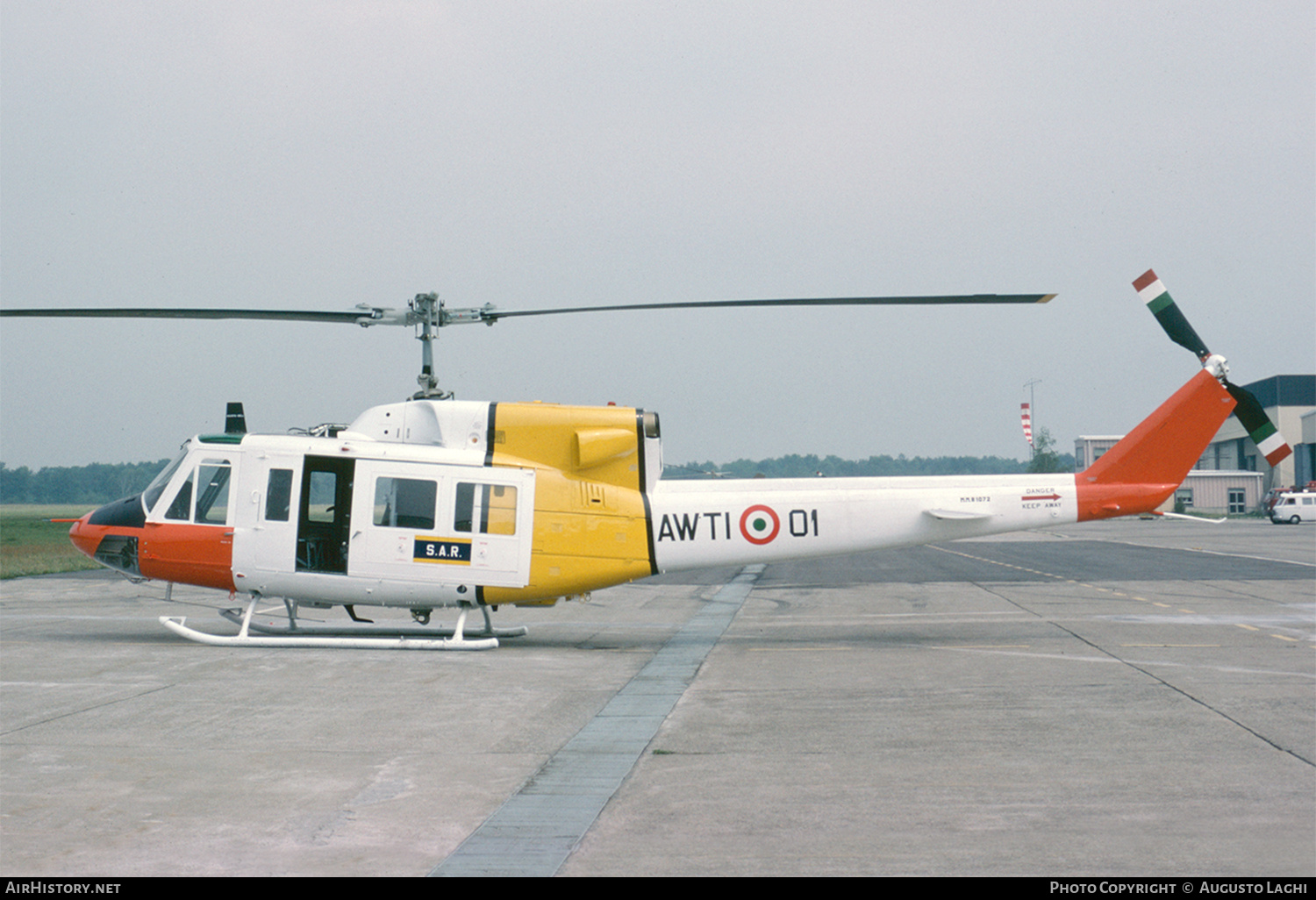 Aircraft Photo of MM81072 | Agusta AB-212 | Italy - Air Force | AirHistory.net #831954