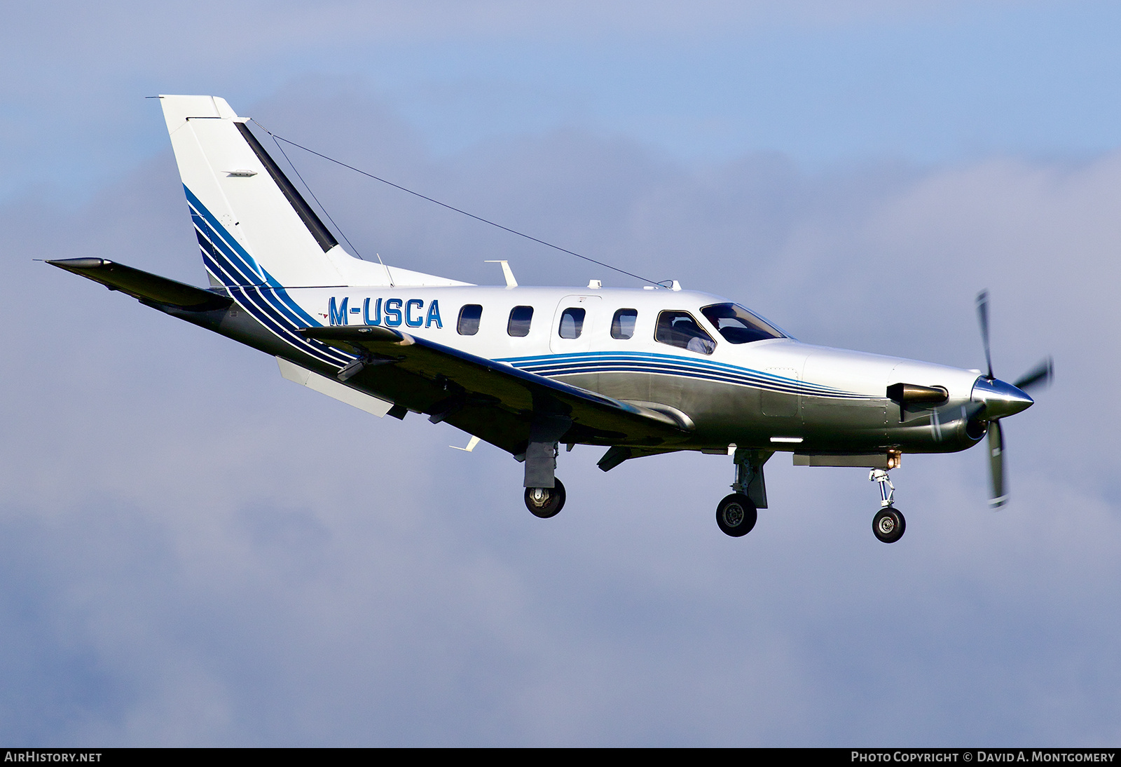 Aircraft Photo of M-USCA | Socata TBM-850 (700N) | AirHistory.net #831974